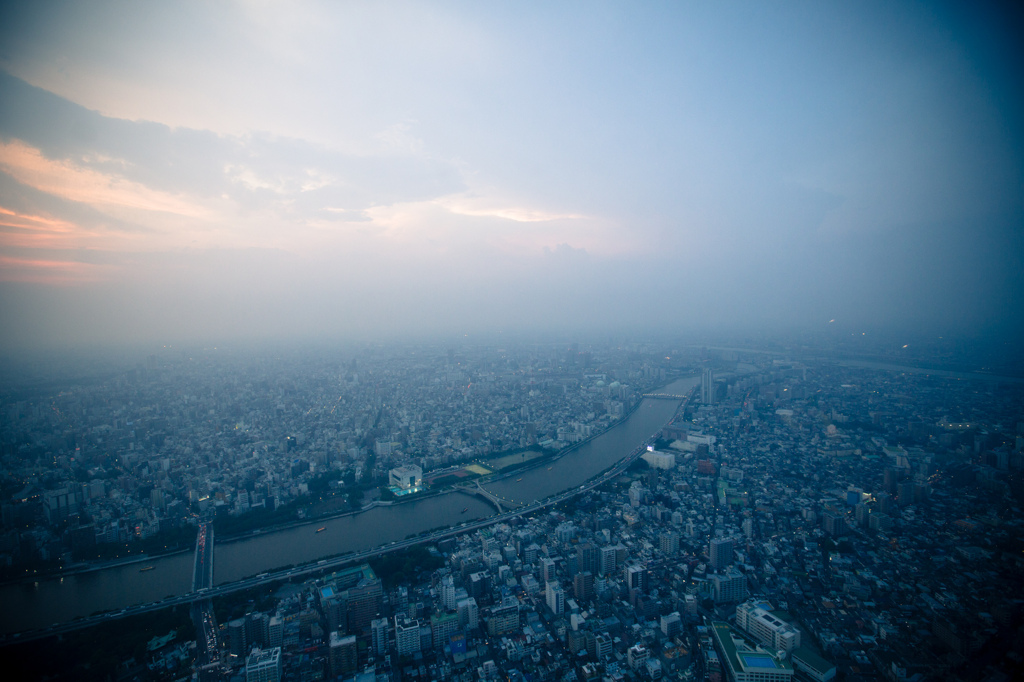 東京の空
