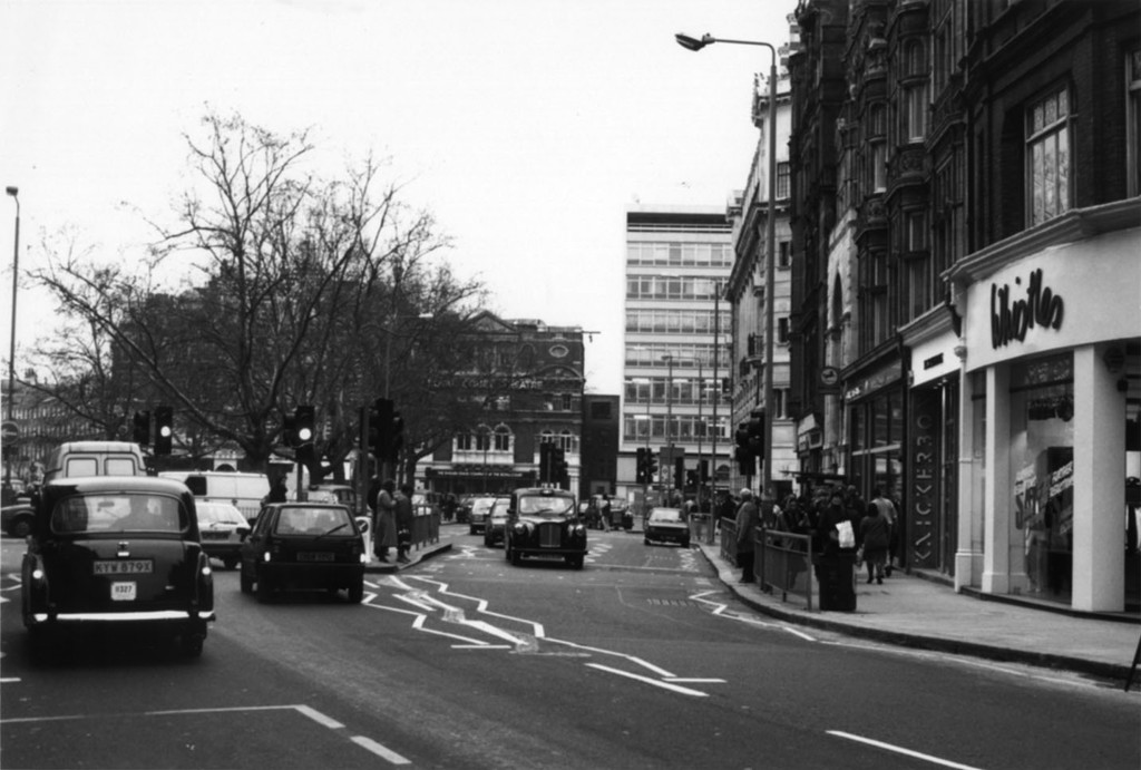 London1990_01