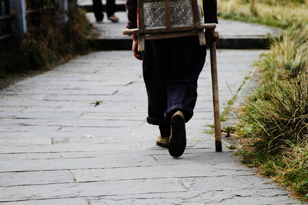 山頂へ運ぶ