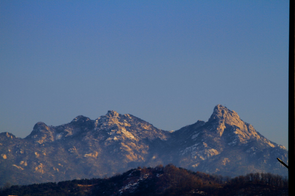 ソウルから見えた山