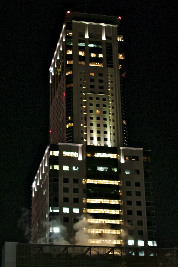 JRタワー東側02