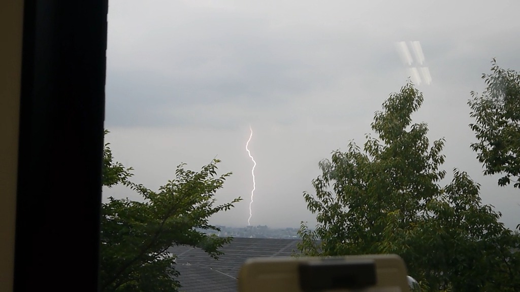 雷