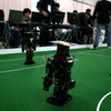 ヒト型ロボット