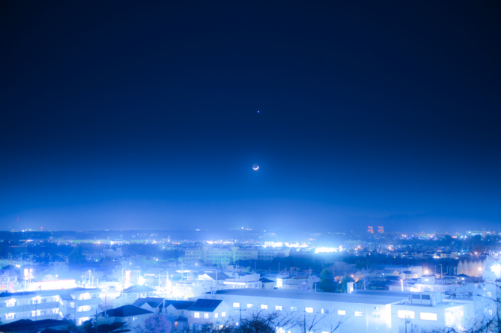 『月と金星』
