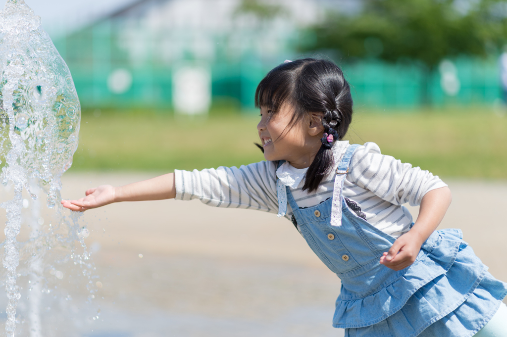 妹　つめたい！