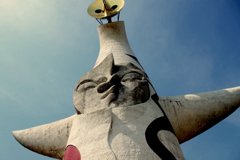 太陽の塔