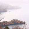 霧の中禅寺湖