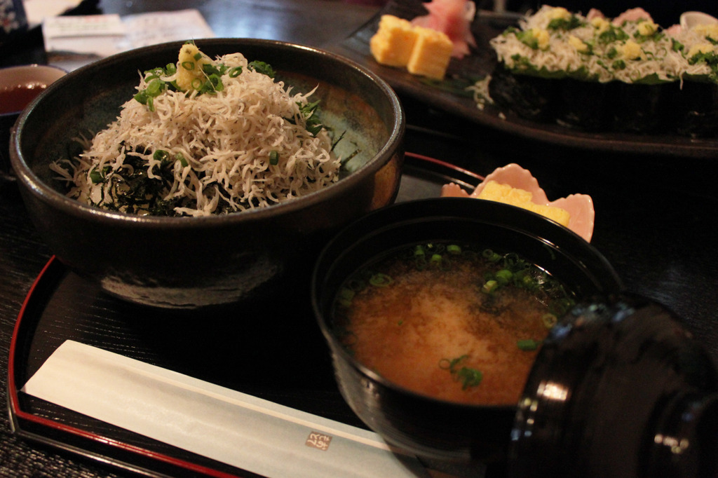 釜揚げしらすはおじさんの味