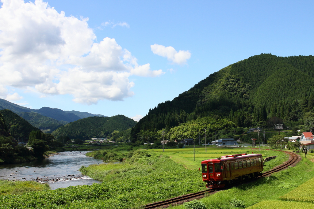 観光列車「ながら」