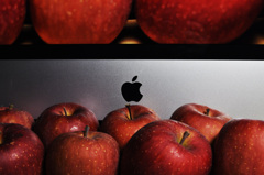 Apple & アップル
