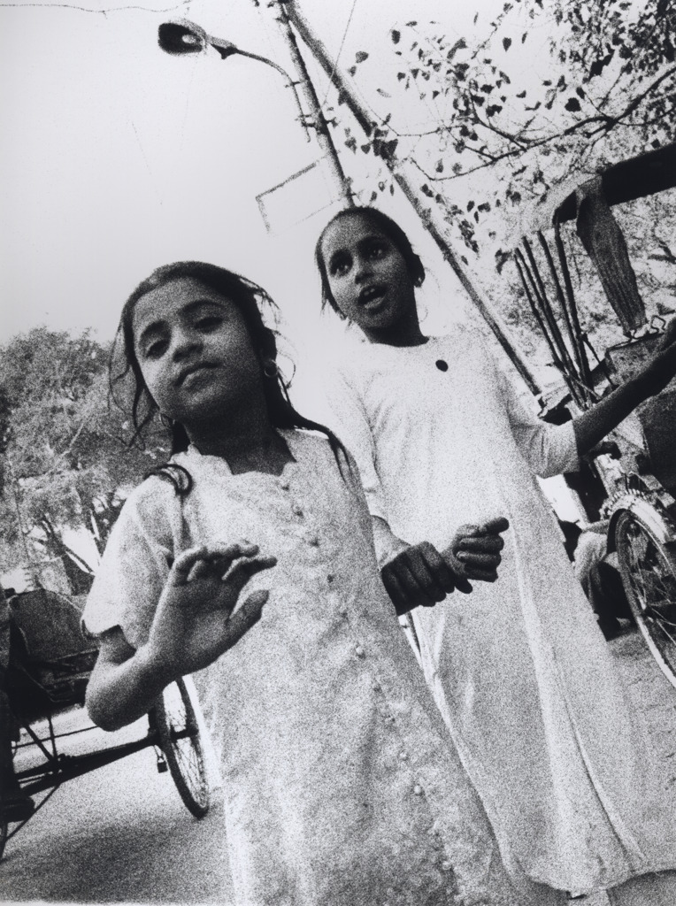 2001ind00040
