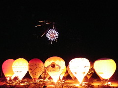 balloon illusion & fireworks