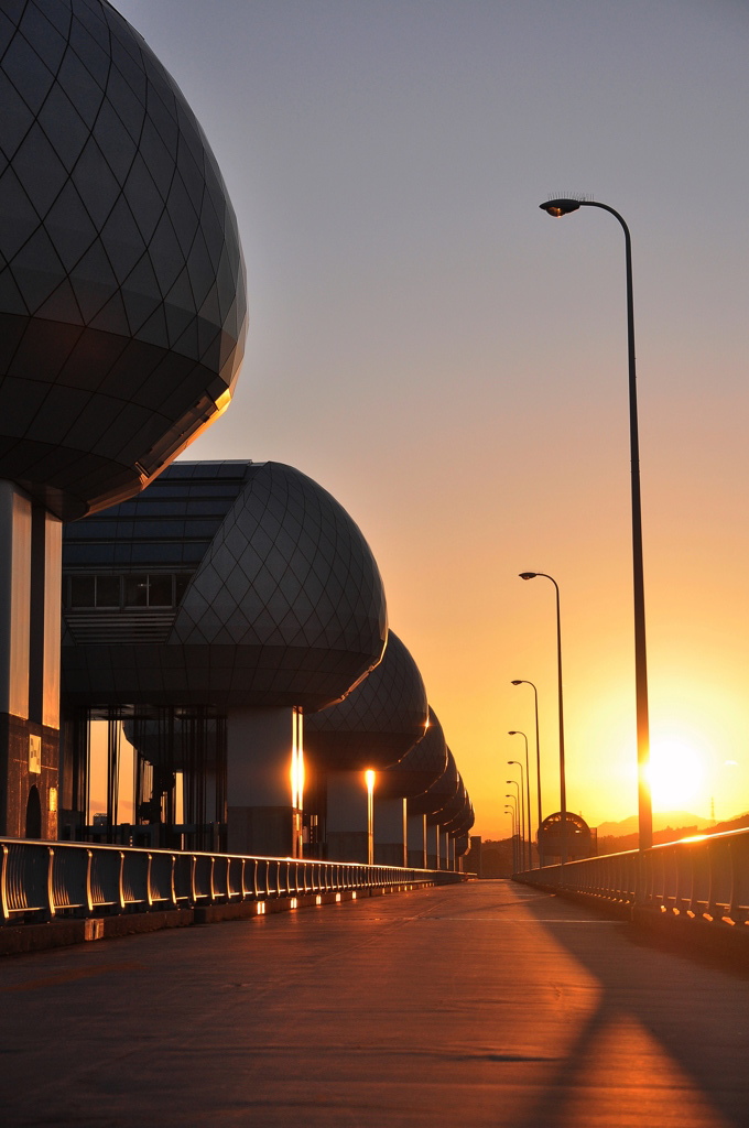 暮れゆく長良川河口堰