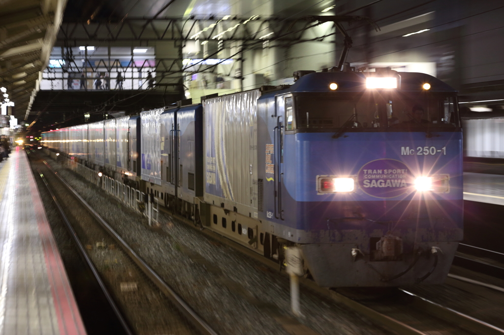 夜の京都駅①