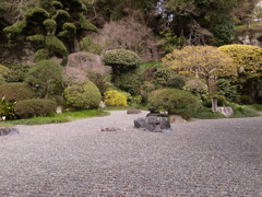 世。