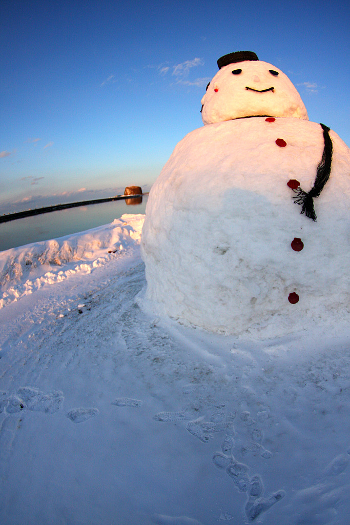 メタボな雪だるま