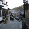 早朝の清水寺前（１）