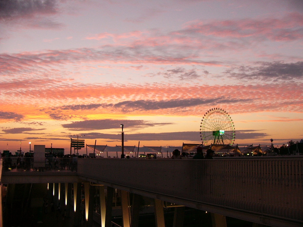 夕焼け小焼けで