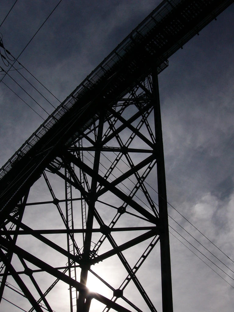 鉄の橋