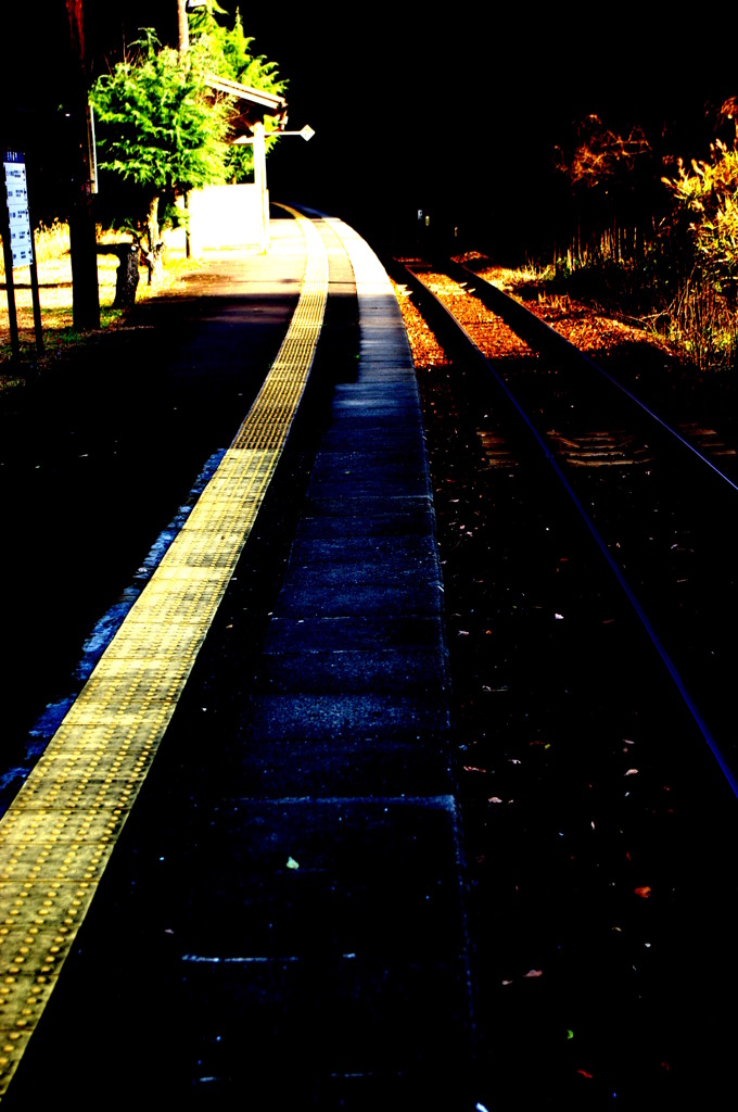 静かな駅