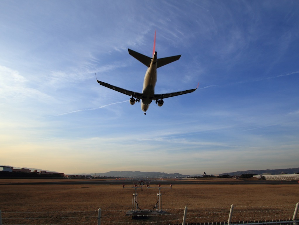 空、広く