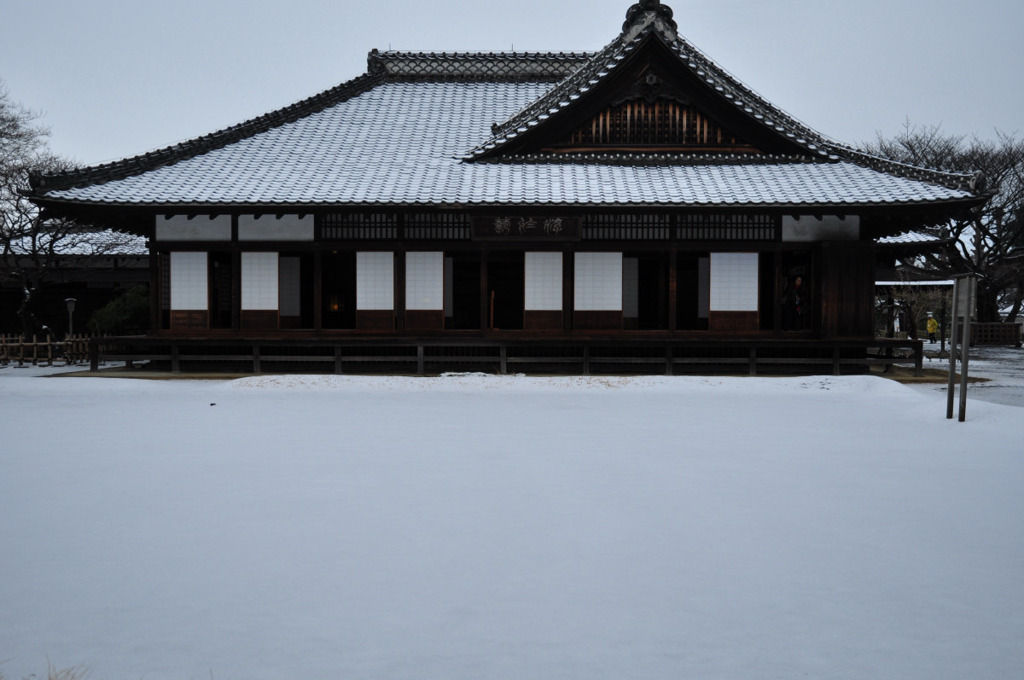 雪の弘道館