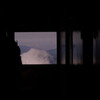 山小屋の窓