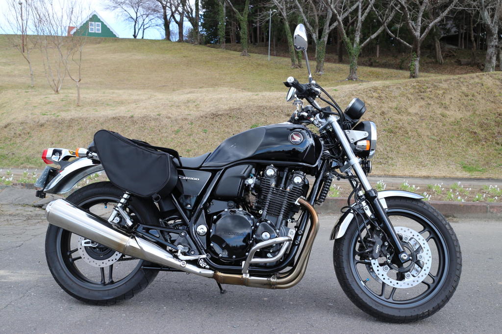 CB1100ブラックスタイル