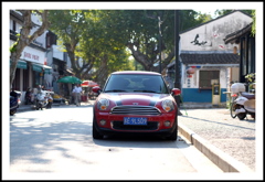 赤いMINI