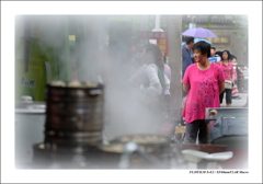 ピンクのTシャツ