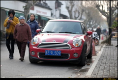 赤いMINI