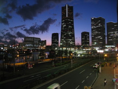 横浜傍晚　横浜夕方