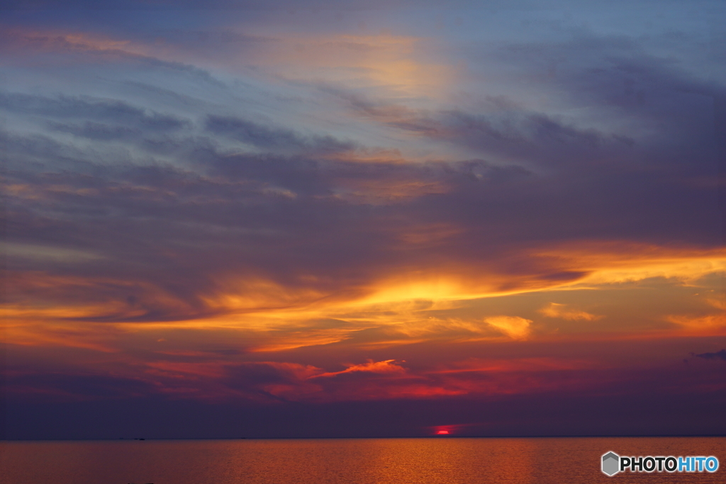 茜色に夕日