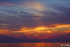茜色に夕日