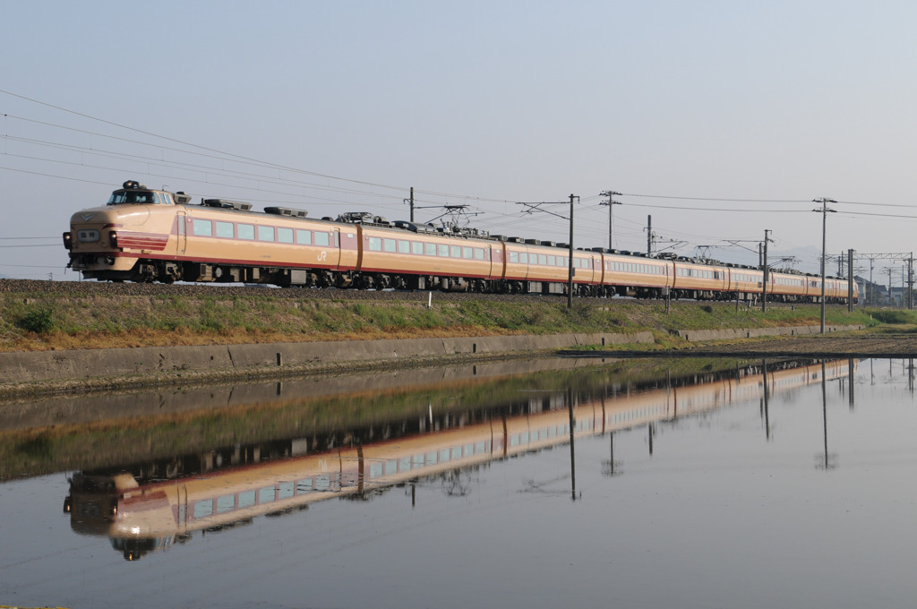 ４８９系の定期列車　急行能登