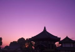 南円堂の夕景