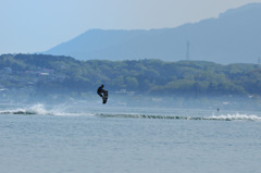 風を切るジャンプ