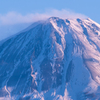 雪纏う