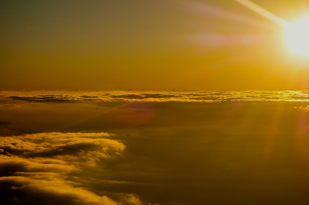 高度からの夕陽