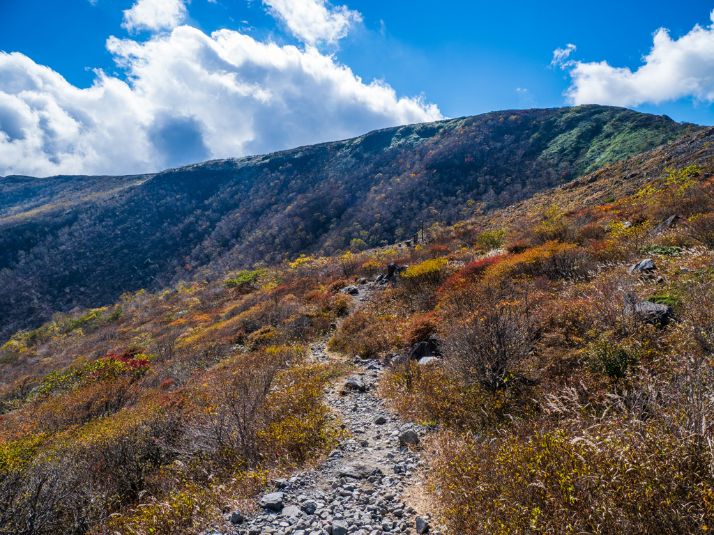 那須岳の稜線