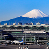 空港と富士