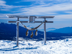 山頂の鳥居