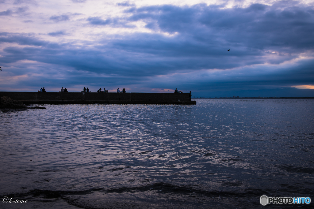 一人でたたずむ場所＿江ノ島にて。