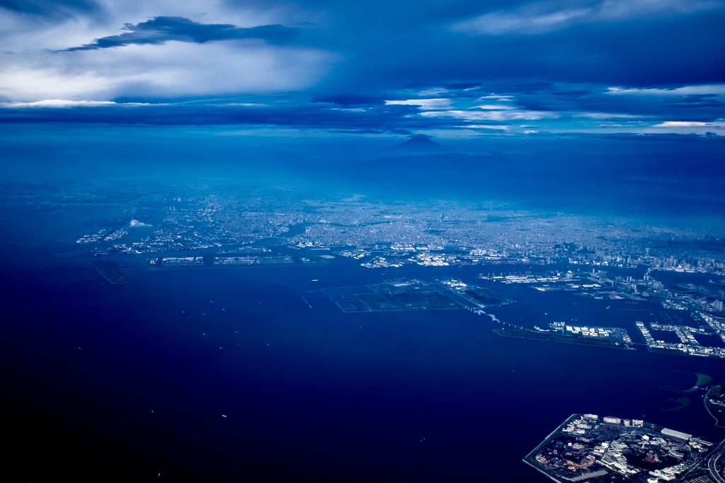 東京湾