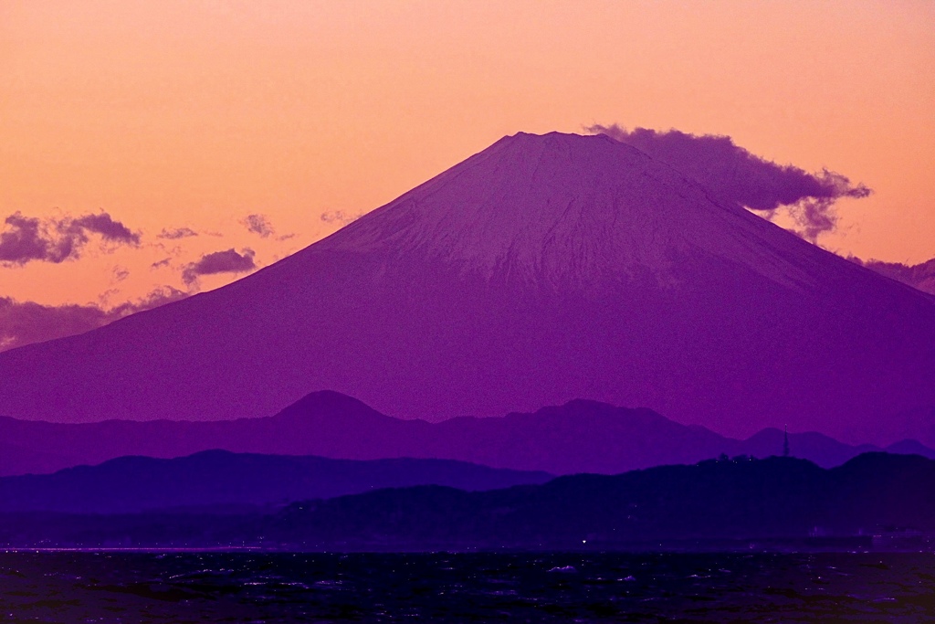 日暮れ時富士山