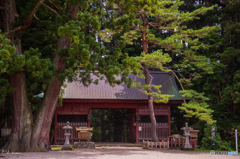 羽黒山１＿入り口に立った