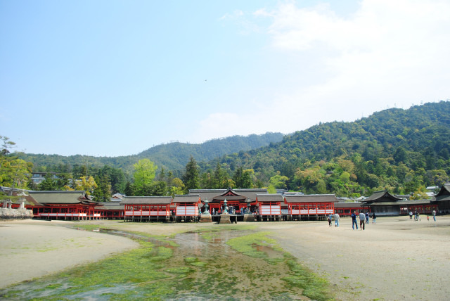 厳島神社