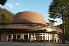 生田緑地　カフェ