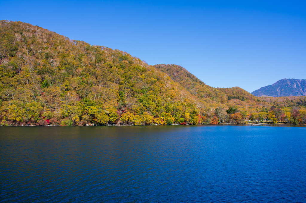 中禅寺湖より