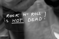 ロックンロールは死なない